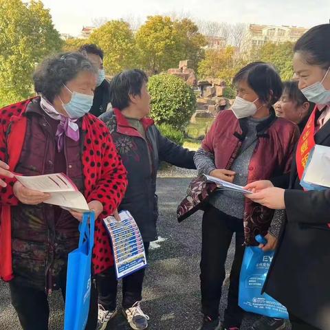 金融消保在身边 保障权益防风险——华夏银行泰州分行3.15活动