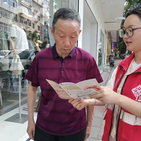 考棚巷社区开展控烟禁烟宣传活动
