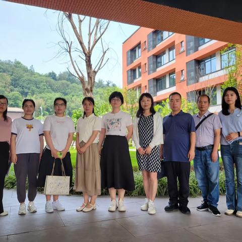 西安市第六十三中学参加西安市小学骨干教师专业能力提升高级研修培训纪实（三）