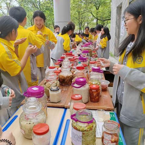 探索微生物之魅力，传承发酵工艺精髓———高二生物学科组开展“传统发酵食品制作大赛”教研活动