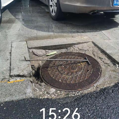 排水三所维修北垣街塌陷雨水井