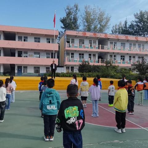 武丘中心小学“迎国庆 唱响志愿精神”志愿服务活动