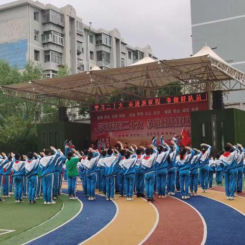 参观一小收获丰  学习历练继前行