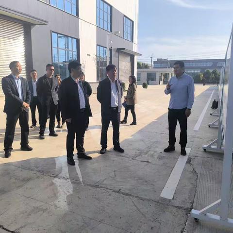 郾城区组织召开漯河市大众创业导师“开讲啦”——导师进园区活动