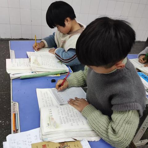 北高镇路庄小学规范字书写