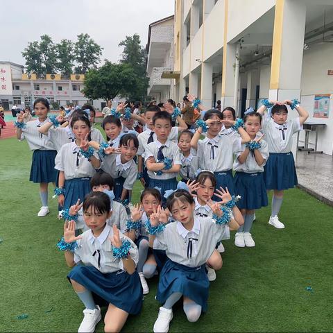 双桂小学三年级六一儿童节快乐