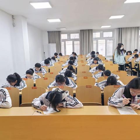 高二年级外语单词大比拼活动