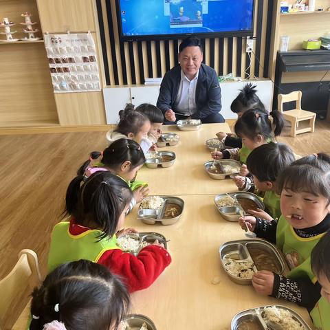 营养膳食，快乐成长！--峤山镇中心幼儿园食堂工作纪实