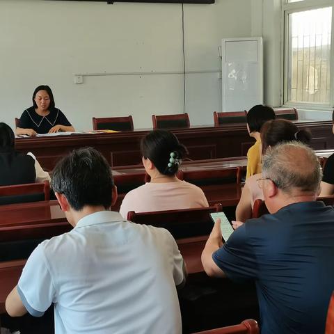 苏桥镇中心小学教学点期末复习经验交流会