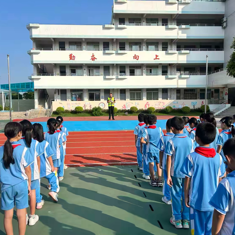 传承红色基因，争当强国少年 ——会城梅江小学开展烈士节与国庆节主题教育实践活动