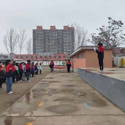 安全第一，生命至上——杨官林镇杨官林小学“全国中小学安全教育日”主题活动