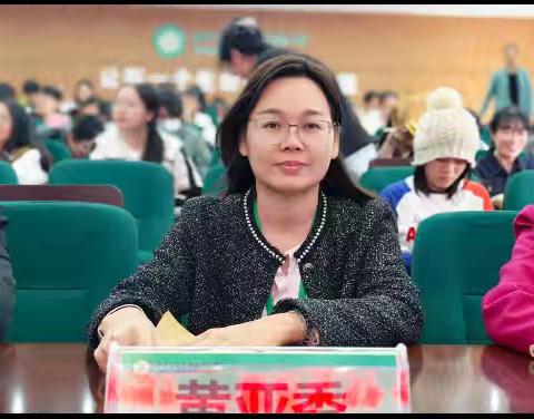 架班会之桥 承礼仪之道——主题班会设计与实践之海口市刘菊兰小学名班主任工作室专题活动