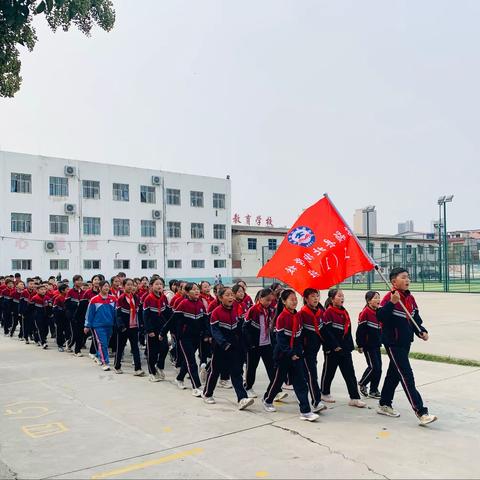 临颍县南街教育集团北街校区“展少年英姿，立强国之志”课间操展示活动