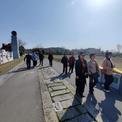 重温国歌精神，传承红色基因