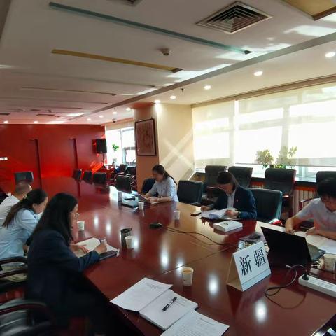 “金秋聚共识 共建谋发展”——投资银行中心与麦盖提支行联合开展主题党日活动