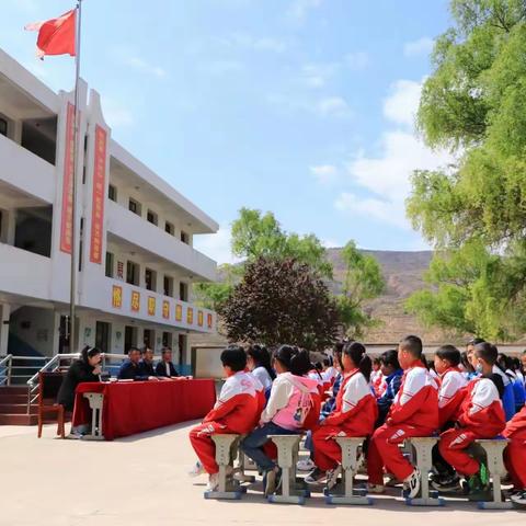 【“三抓三促”行动进行时】——阅读伴我成长、书香浸润心灵  康家滩学校读书分享会