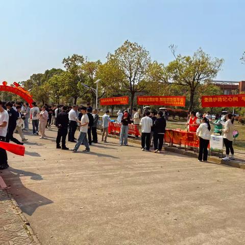 高新区护路办开展平安建设“爱路护路”集中宣传月活动