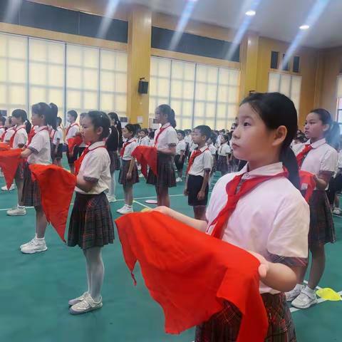 学习二十大，争做好队员——斗门区齐正小学入队仪式