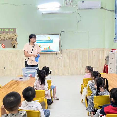 那大镇童年乐幼儿园消防演练