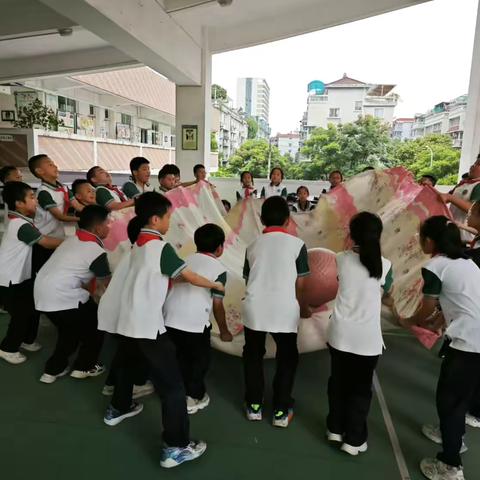 爱在五月，解锁幸福密码｜记莲都区人民路小学5·20心理游园活动