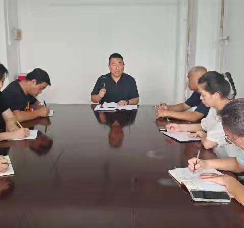 学习身边榜样 汲取奋进力量 ——七月主题党日活动