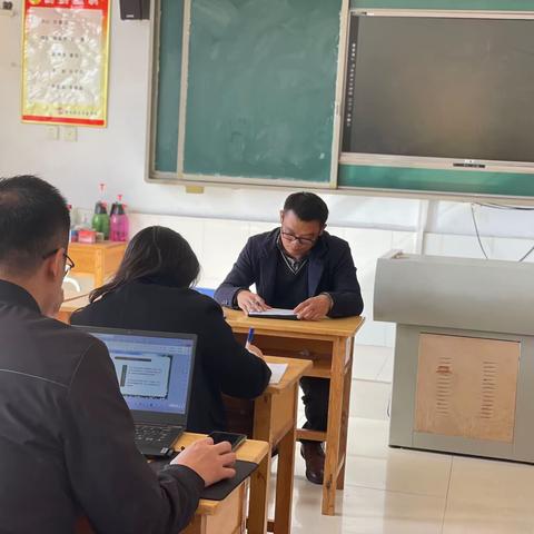 知之愈明，行之愈笃——临沂汤庄实验学校小学部班主任例会纪实