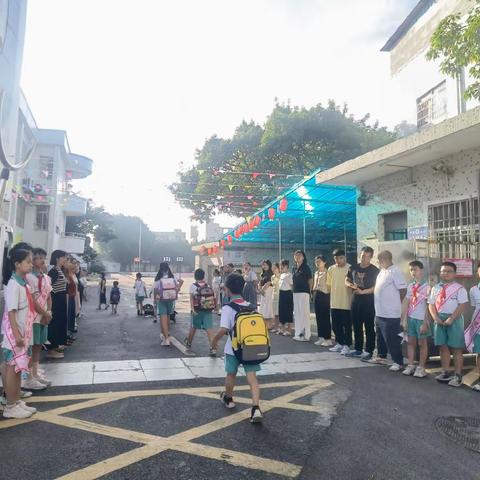 红星闪闪开学礼，蓄力逐梦新学期——石马小学2023学年秋季开学典礼