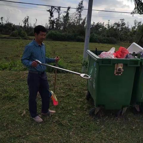 抱罗镇开展1月份周末大扫除清洁行动