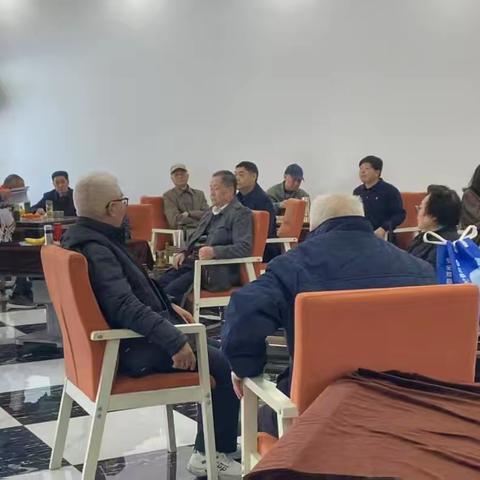 乐山分行组织开展退休党支部学习活动