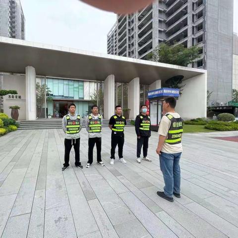 【西城创文】提升市容秩序管理 开展非机动车专项整治行动