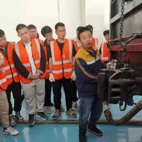 哈密车务段2+1培训