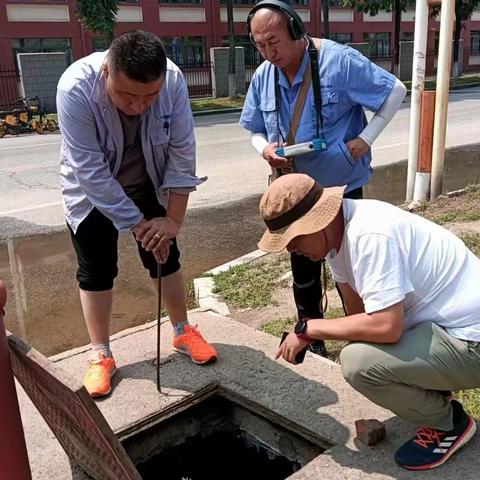 管网诊漏保供水     扎根一线显担当