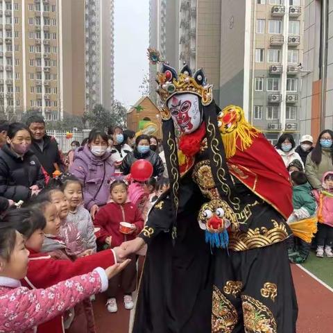 临渭区幼儿园开展庆元旦活动