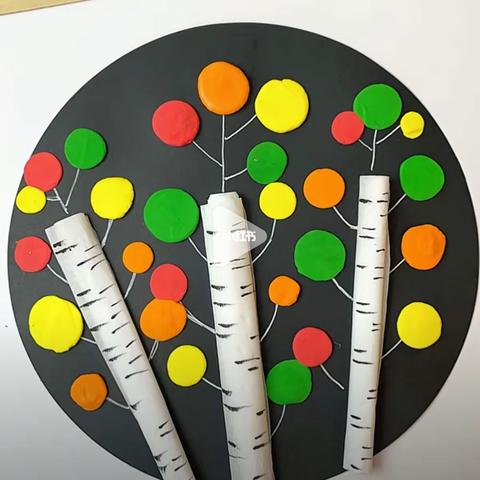 家园互动——美工：《秋天的白桦林》