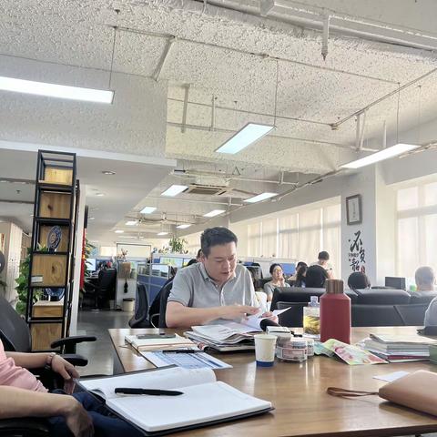 学党纪筑牢规矩“防火墙”，心存敬畏，使守纪律、讲规矩成为行动自觉 ----建筑景观所党支部传达党纪学习教育专题组织生活会