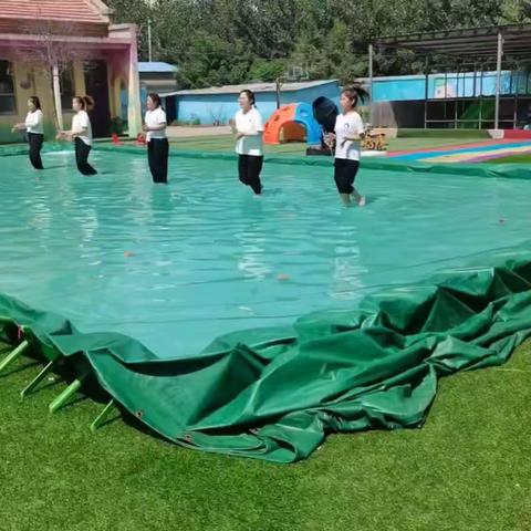 “清凉一夏--欢乐泼水节”白邱附属幼儿园泼水节活动