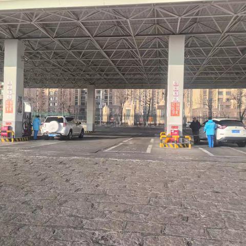 克拉玛依销售公司中心加油站：勇夺销量桂冠 88元礼包燃动新年