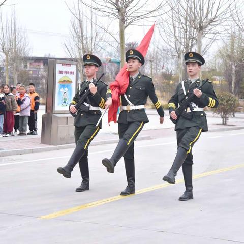 激发精气神，培养爱国情--鲍沟镇中心小学军训动员会