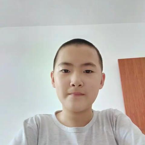 书香少年 六（3） 纪鹏宇 13386351258