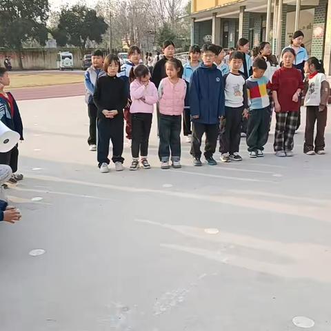 每周社团活动精彩纷呈，助力学生多元成长