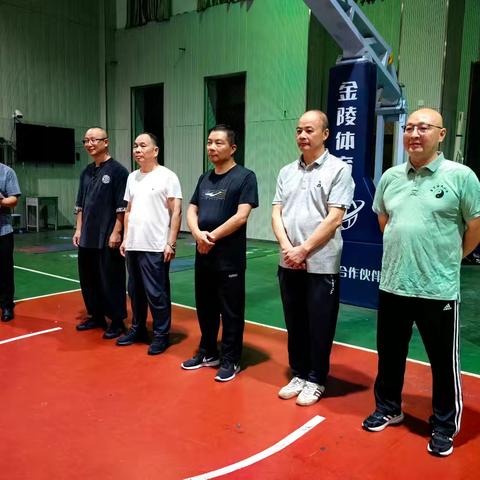 景宁县教育局工会健身俱乐部今天在红星小学体育馆举行八段锦、陈氏小架太极拳开班仪式！