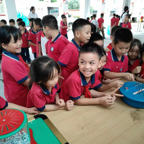 民族团结心向党 科普梦想向未来——白石水镇中心小学这场活动太燃了