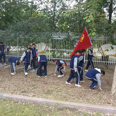 小手拉大手，共建文明城