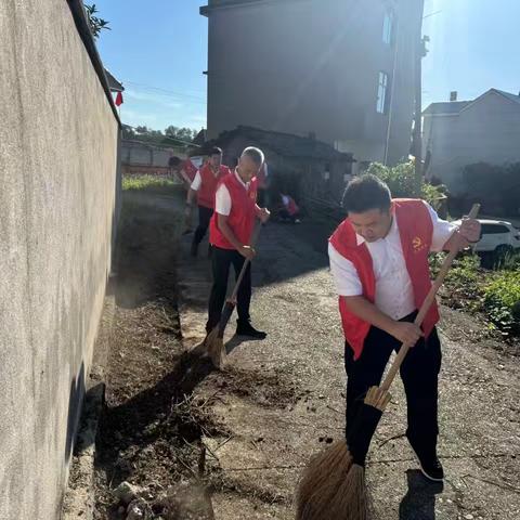 上溪村文明实践站开展环境卫生清理活动