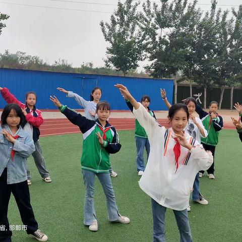 【 自由空间 潇洒舞蹈】——工程小学舞蹈社团精彩分享