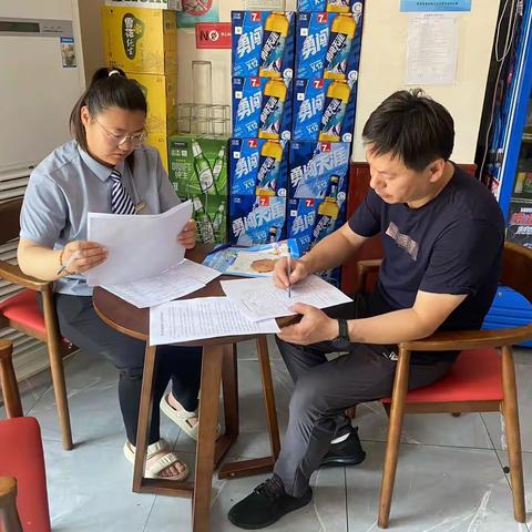 力诺、嘉源社区开展门前五包工作