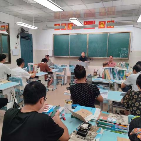 警钟长鸣抓防范 科学防震保平安——屯昌县格品学校防震减灾宣传活动