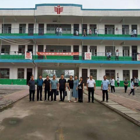 立足课堂教学 扎实开展教研——临颍县教育局教研室深入杜曲镇第一初级中学进行课堂教学调研