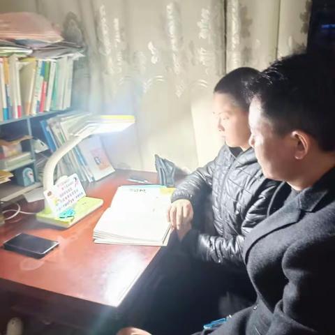 陵口中学八年级一班读书活动，《不输在家庭教育上》读后感