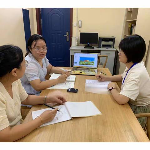 展英语素养 绽童年精彩－－东下池小学“我与书的故事”主题演讲比赛活动纪实